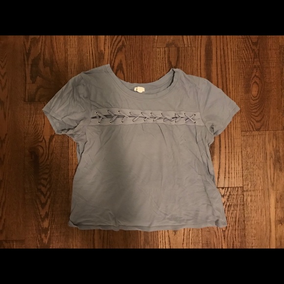 6 T-Shirts - Picture 4 of 8